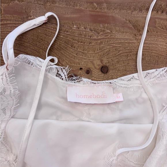 Homebodii Bridal Elegant White Lace Trim set in Olivia. By revolve - Picture 4 of 8